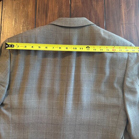 Jos A. Bank Brown Plaid Men's 38R Silk Wool Double Button Sports Coat - Picture 6 of 7